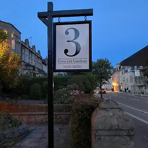 Oyo No 3 Pensión